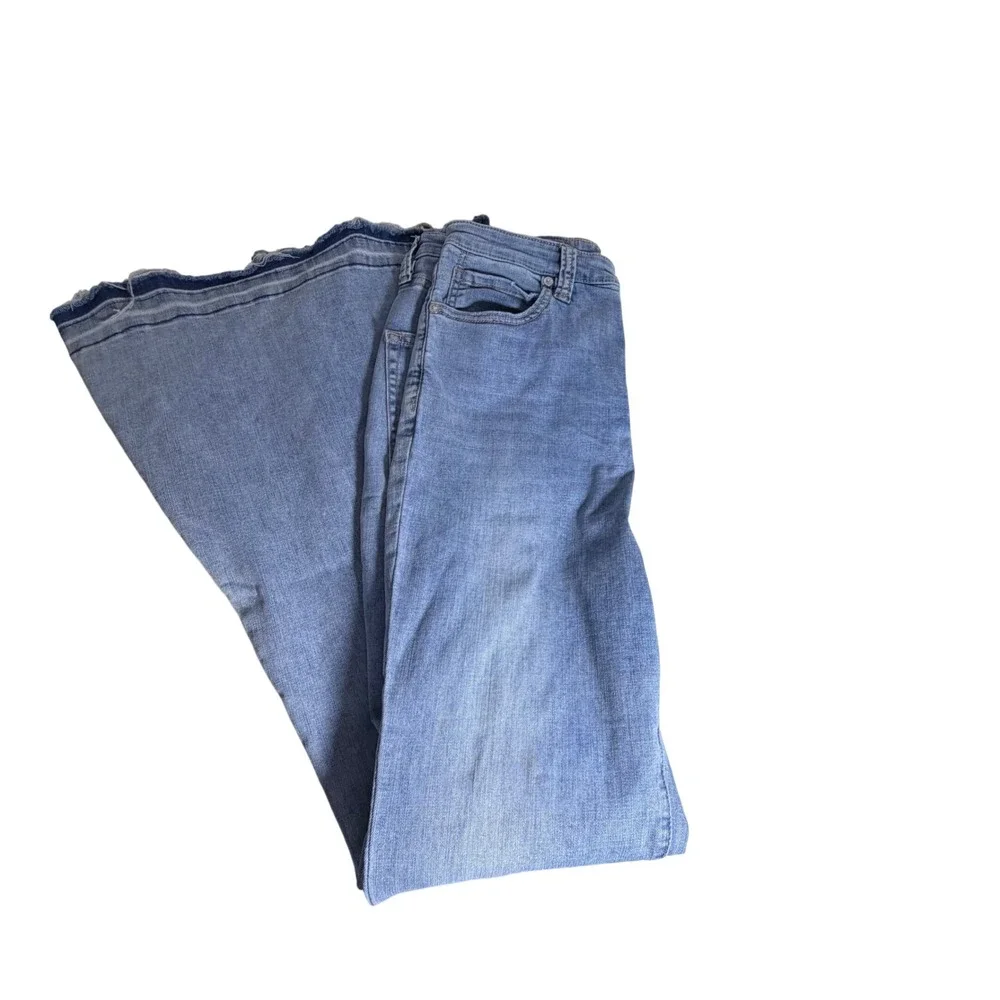We The‎ Free Free People Just Float On Flare Jeans Light Wash Button Fly 31